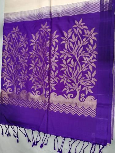 SOFT SILK SAREE WITH BLOUSE